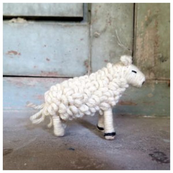 BaSE-81007-Animals-family-sheep